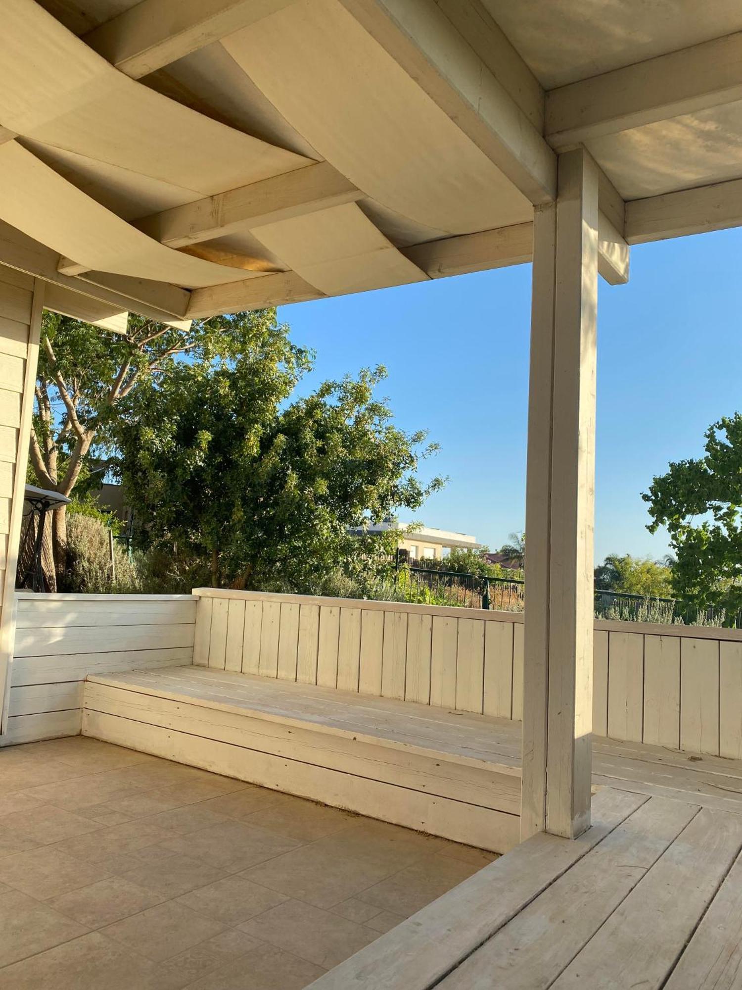 Lakeside Terrace Neot Golan Exterior photo