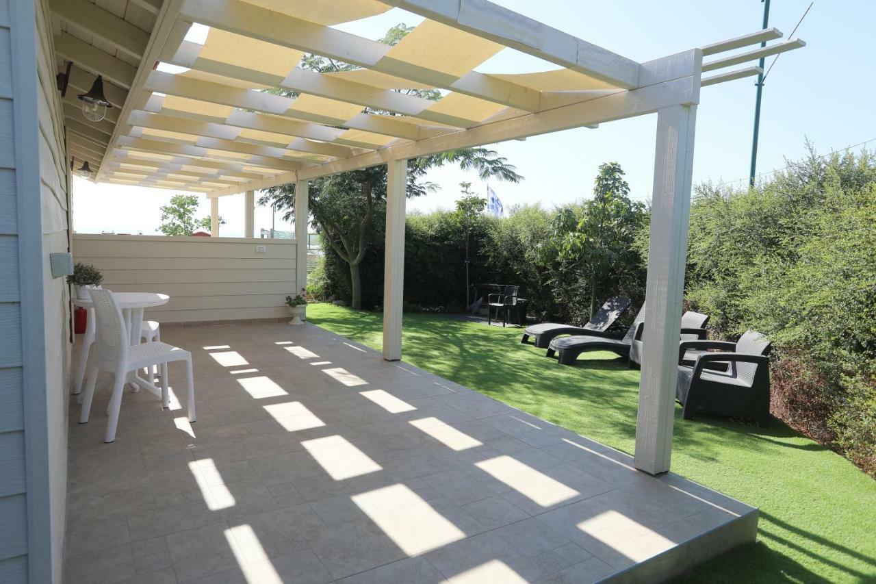Lakeside Terrace Neot Golan Exterior photo